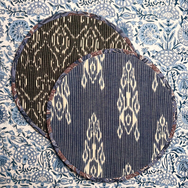 ‘The Breakfast’ Placemat - Round - Ikat