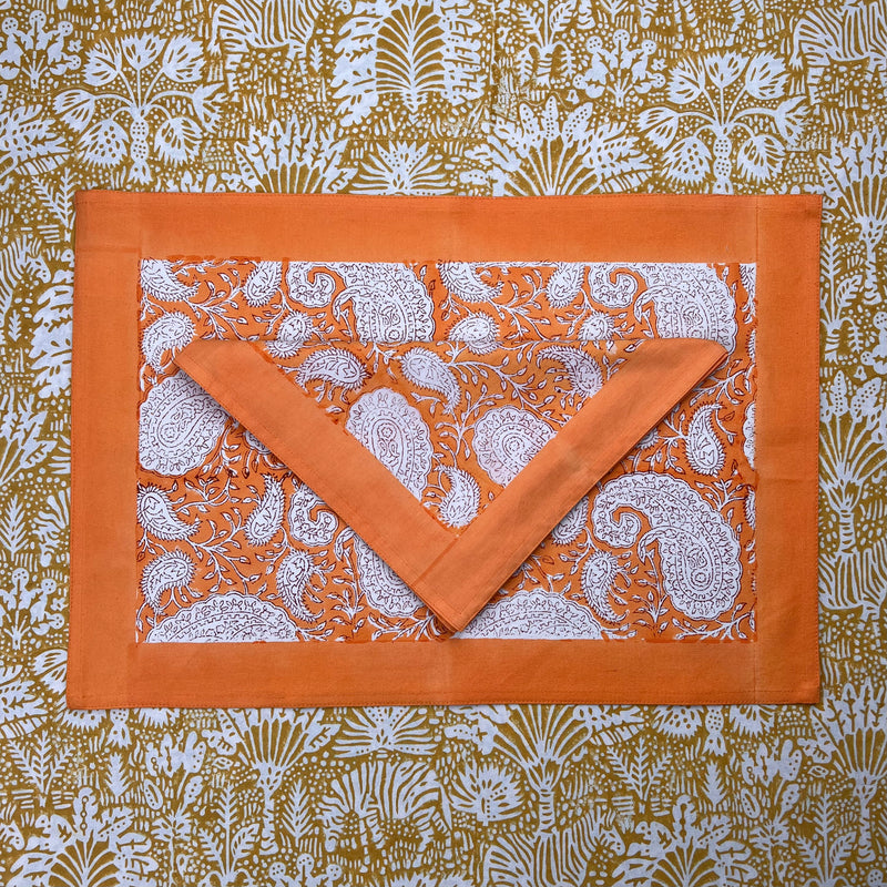 Gift Set: 4 Placemats & 4 Napkins Orange Block Print