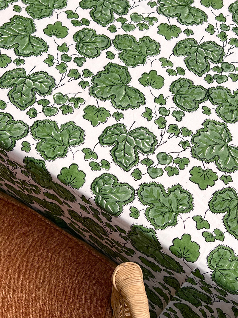 ’The Figue Leaf’ Tablecloth - Swedish Green - Cotton