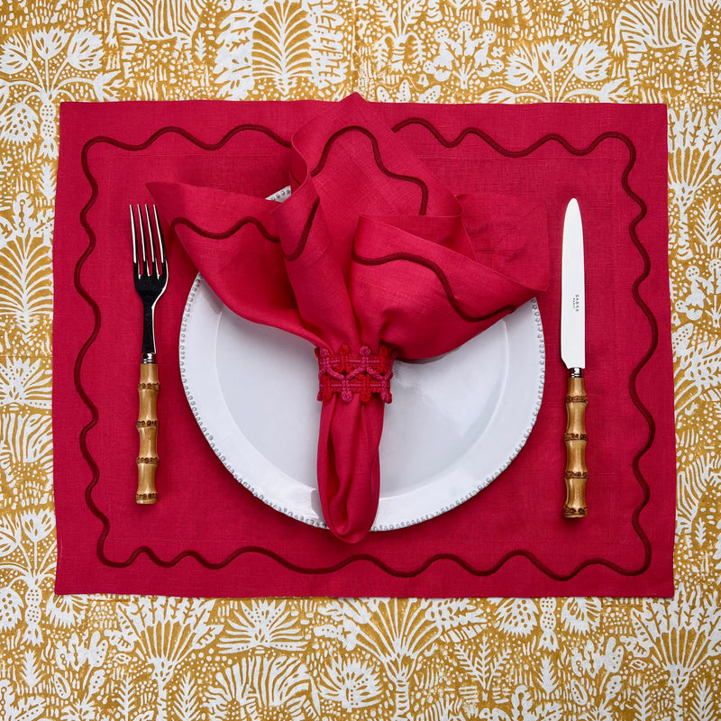 Gift Set: 2 Squiggle Placemats & 2 Napkins with Linen Loop Napkinrings.