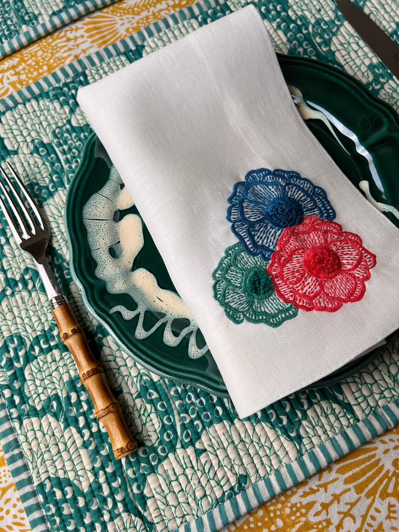 THE BLOSSOM NAPKIN