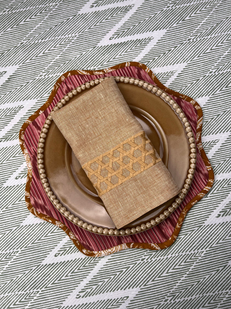 THE BREAKFAST IKAT SCALLOP PLACEMAT