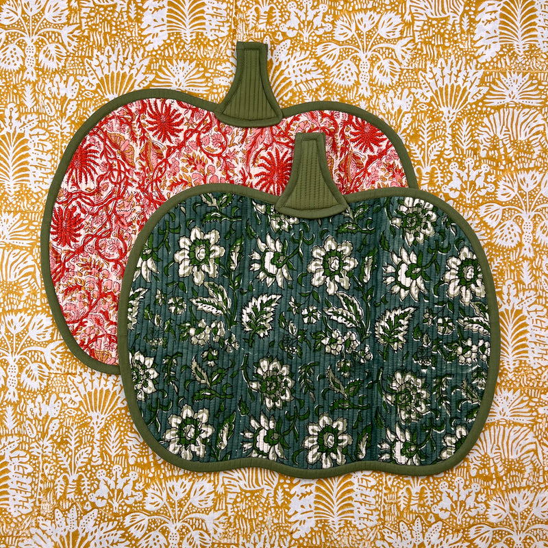 The Pumpkin Placemat - Rusts & Greens