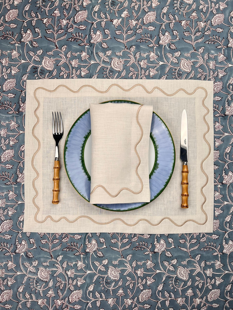 THE SQUIGGLE PLACEMAT