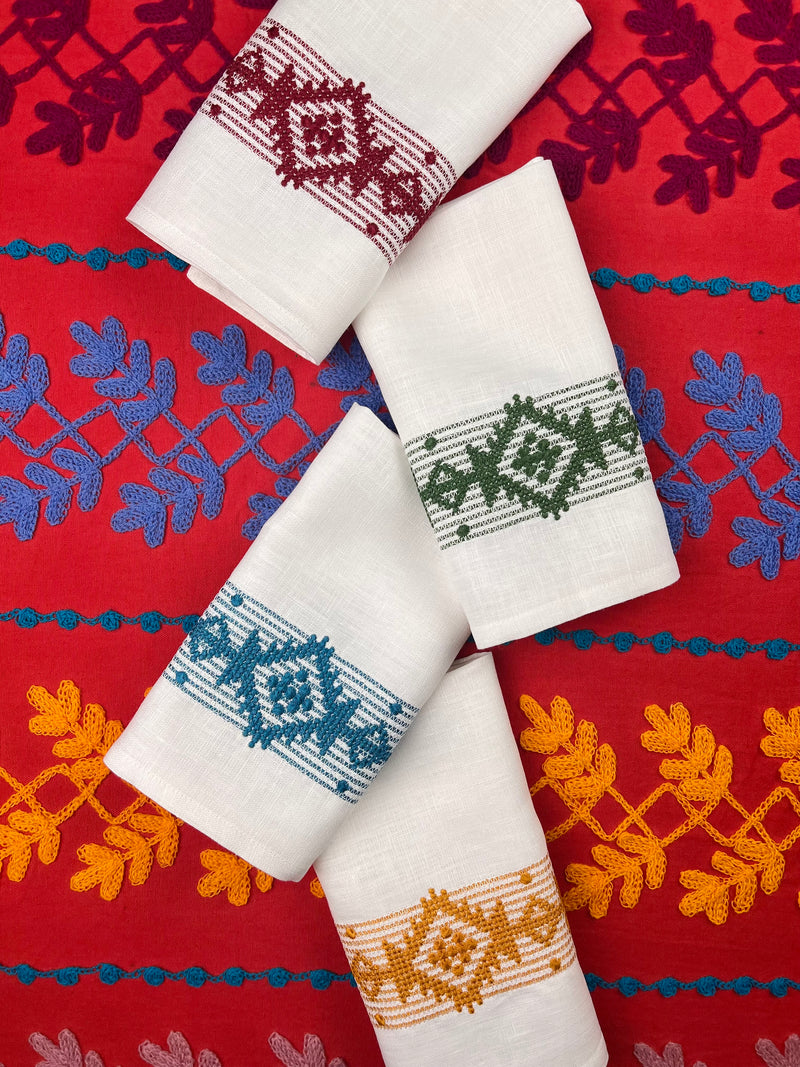 Gift Set: Set of 4 Folklore Napkins in White & Multicolour