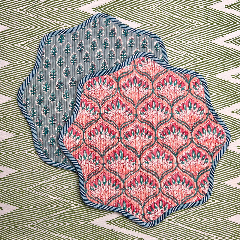 ‘The Breakfast’ Placemat - Scallop - Block Print