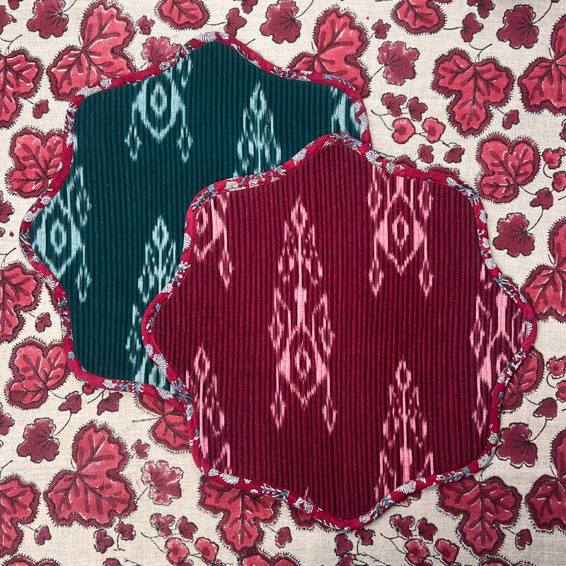 ‘The Breakfast’ Placemat - Scallop - Ikat