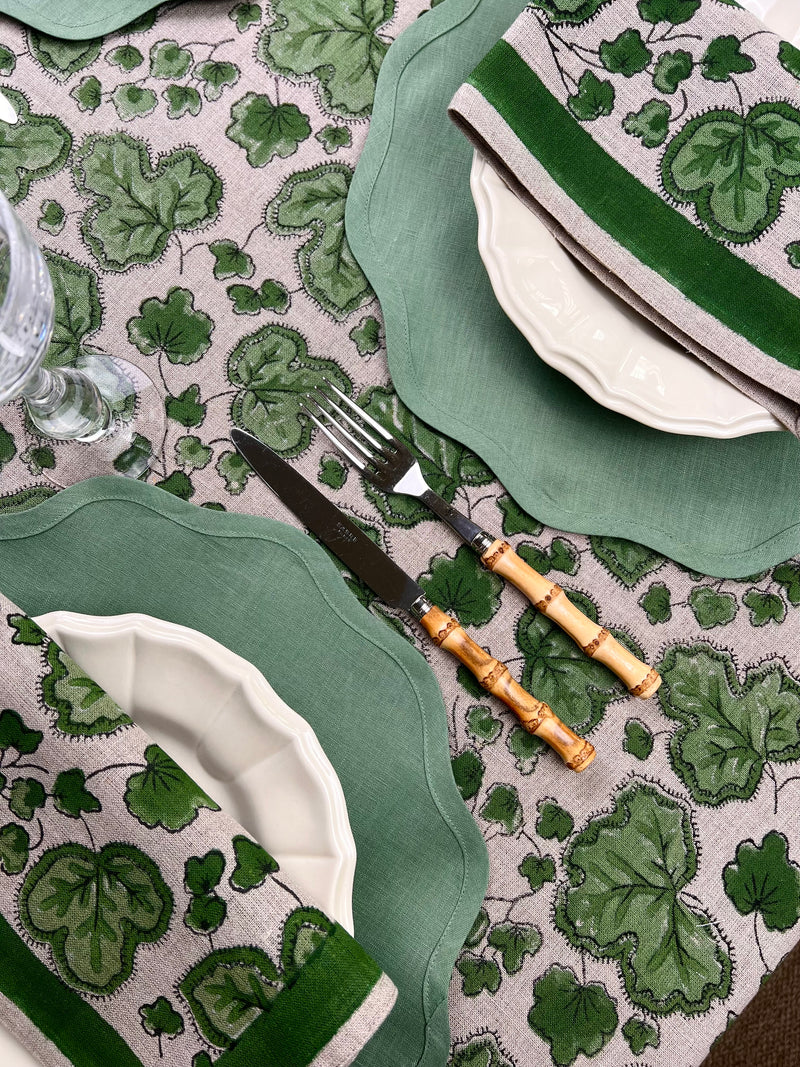 ’The Figue Leaf’ Napkins Set - Swedish Green - 100% Linen
