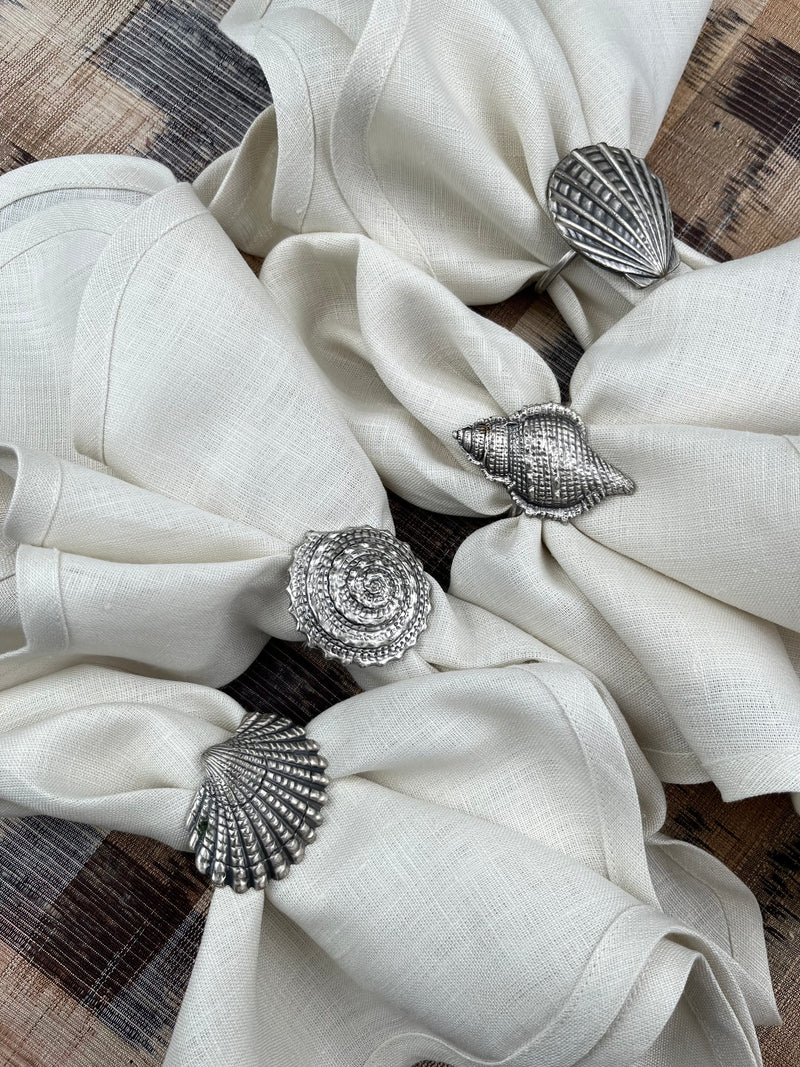 12 VINTAGE SHELL NAPKINRINGS