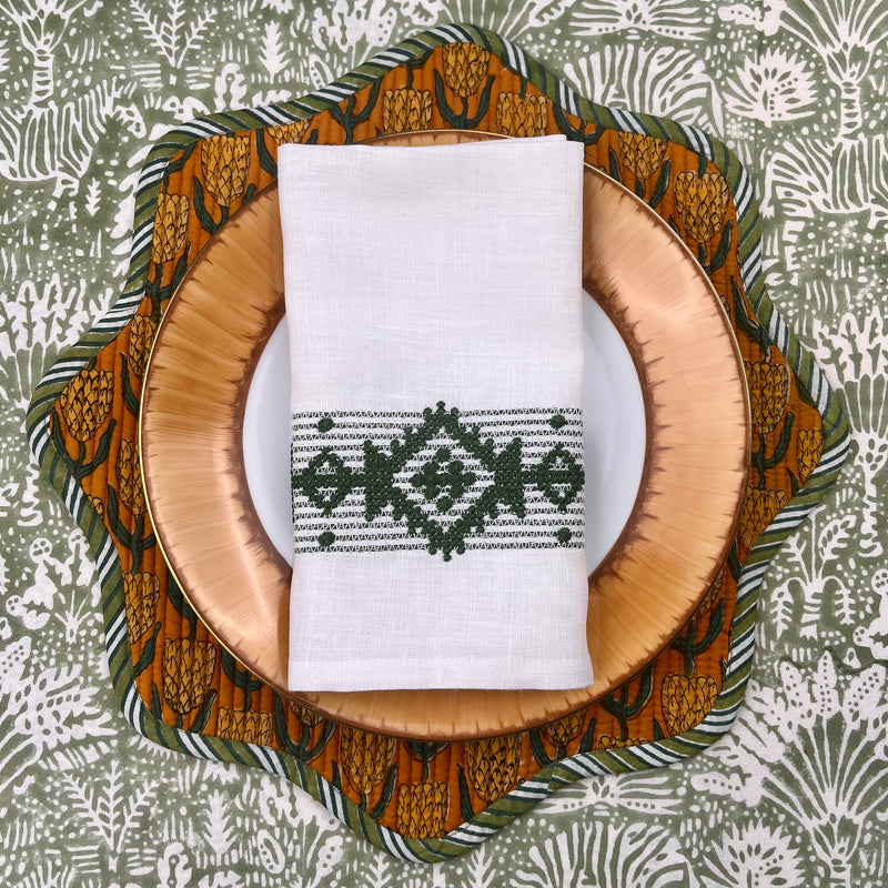 Gift Set: Set of 4 scalloped block print placemats