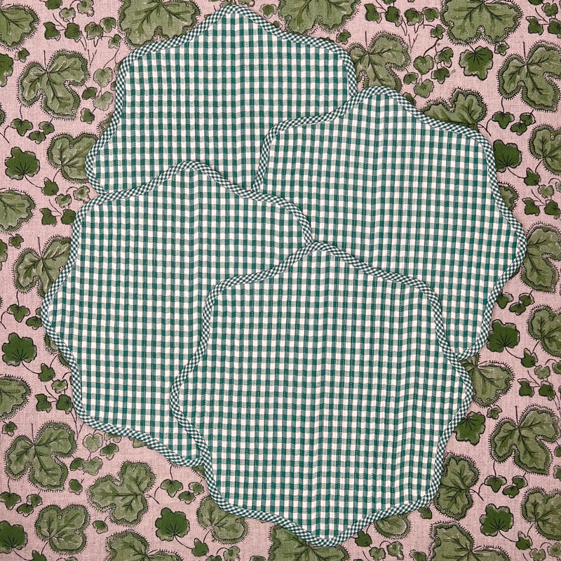 Gift Set: Green Gingham Scalloped Placemats x 4.