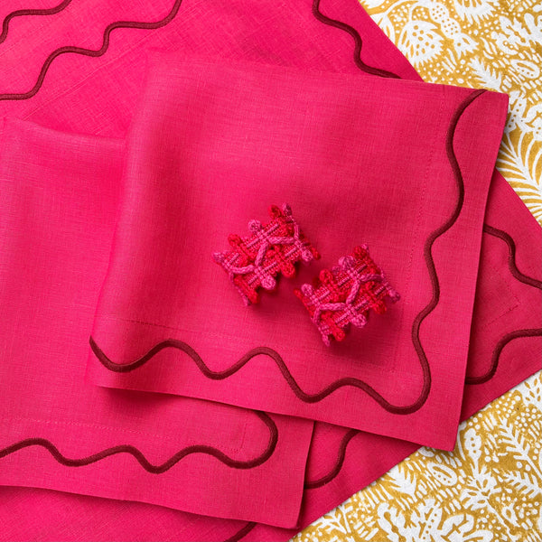 Gift Set: 2 Squiggle Placemats & 2 Napkins with Linen Loop Napkinrings.