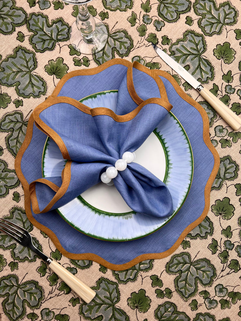 THE SCALLOP NAPKIN