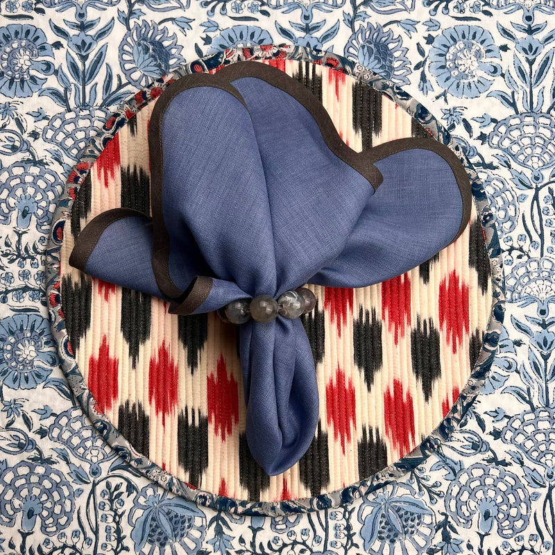 THE SCALLOP NAPKIN