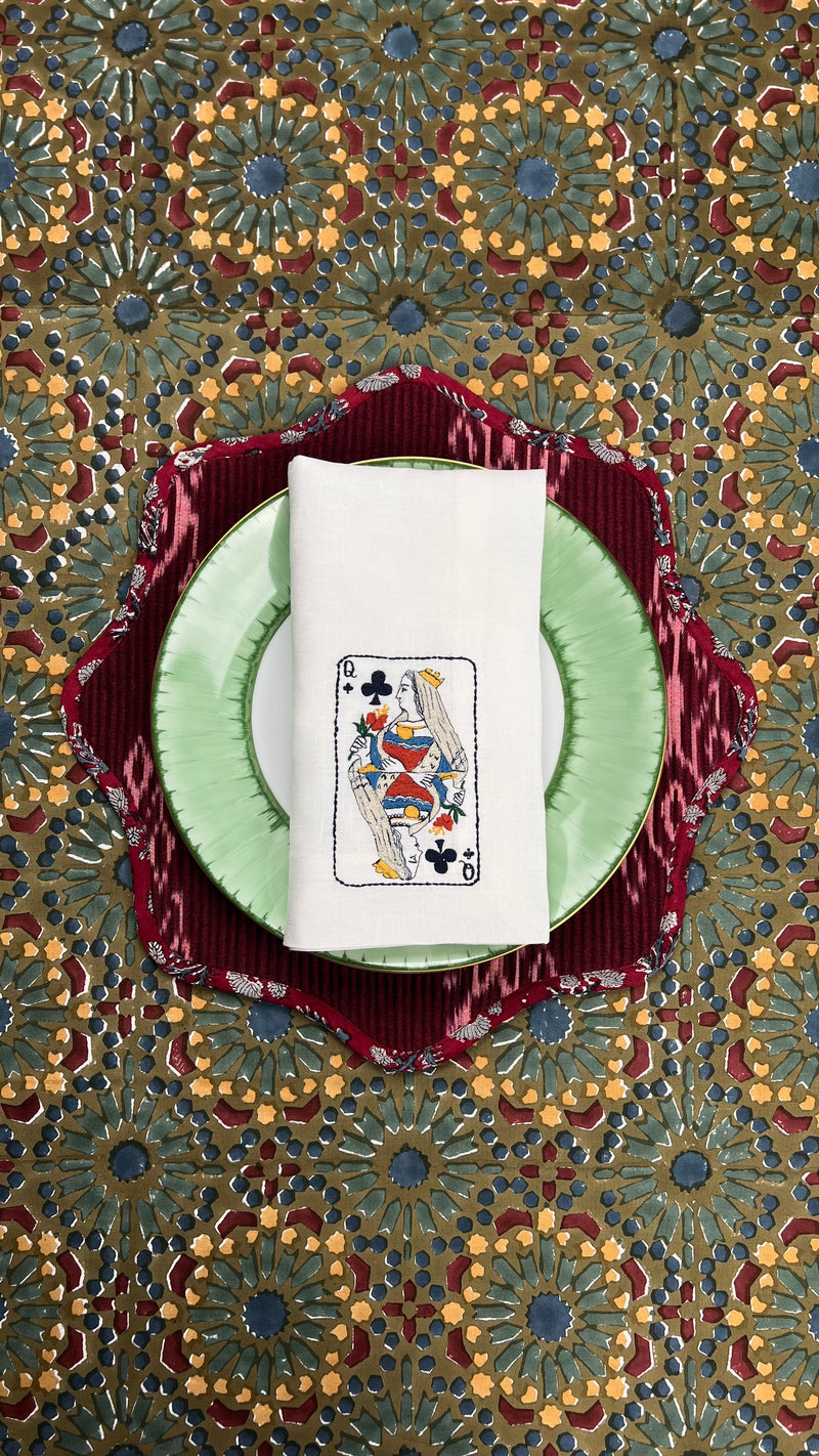 ’House of Cards’ Napkins
  - Queen of Clubs ♣️