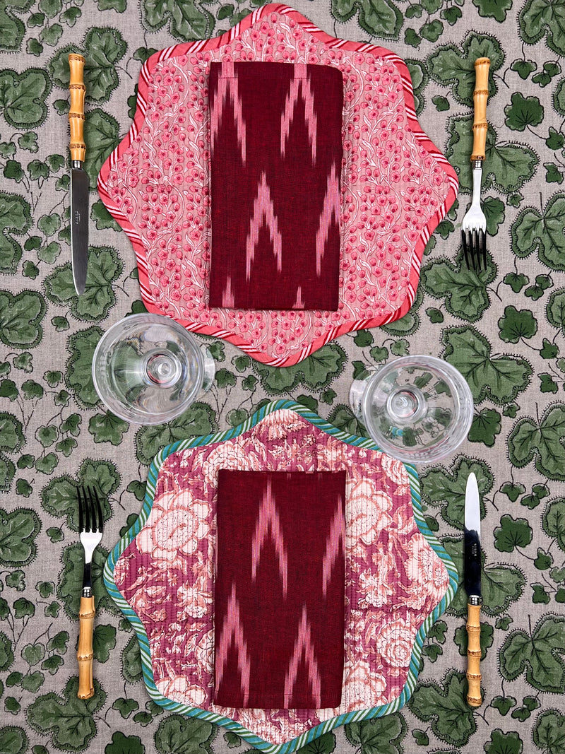 Reversible Napkin (Set of Four) Burgundy / Fuchsia