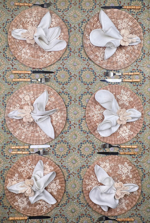 ’The Raffia Placemat’ - Snowflakes