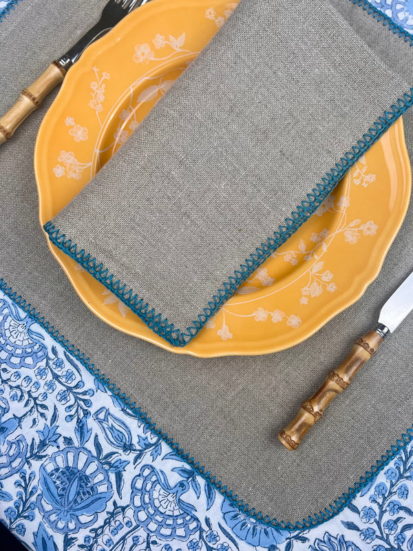 THE CROCHET EDGE LINEN SET (placemat & napkin)