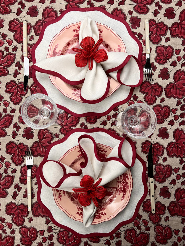 ’The Figue Leaf Tablecloth - Red & Burgundy