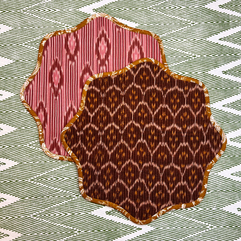 ‘The Breakfast’ Placemat - Scallop - Ikat
