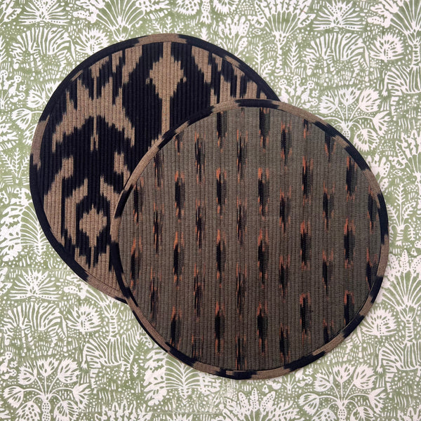 ‘The Breakfast’ Placemat - Round - Ikat