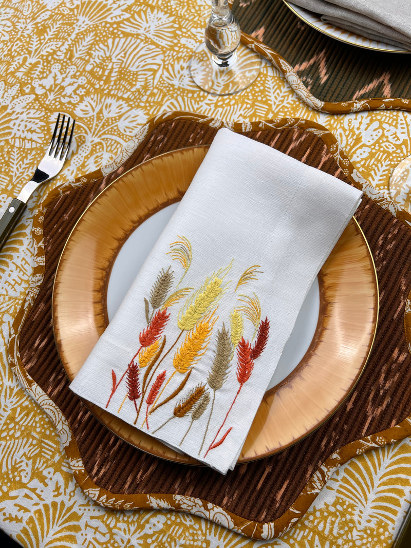 THE BREAKFAST IKAT SCALLOP PLACEMAT