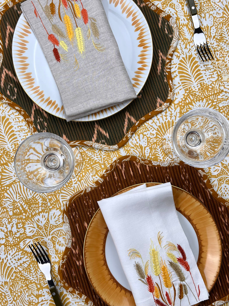 THE BREAKFAST IKAT SCALLOP PLACEMAT