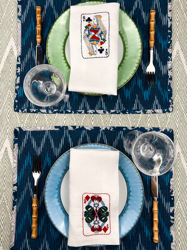 ’House of Cards’ Napkins
  - Queen of Diamonds ♦️