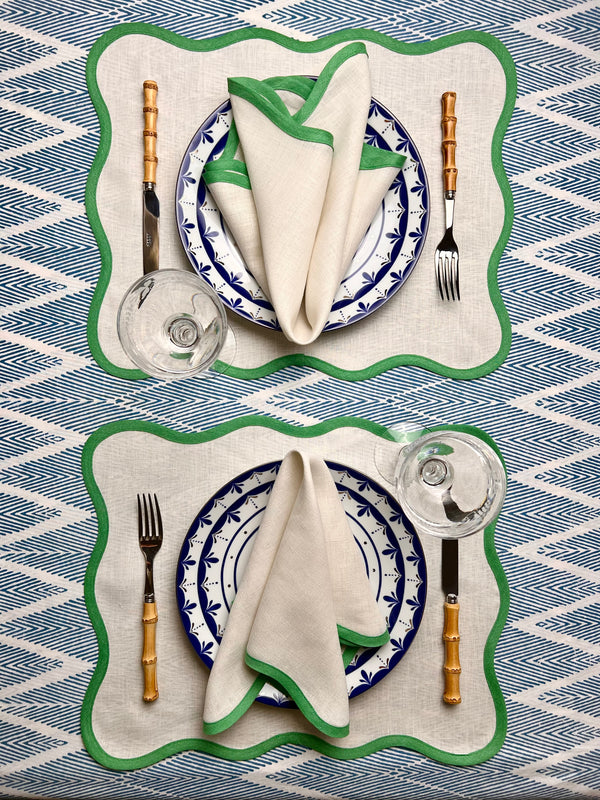 THE SCALLOP NAPKIN