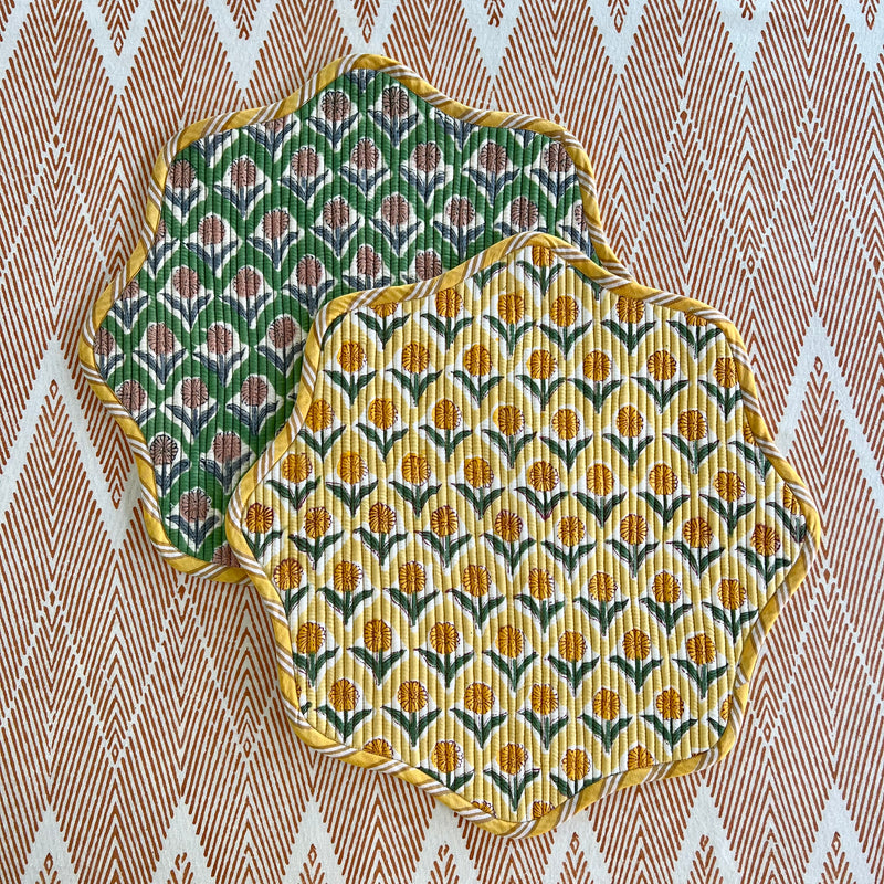 ‘The Breakfast’ Placemat - Scallop - Block Print