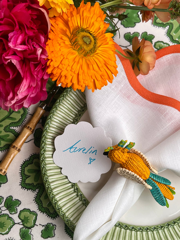 Luxury Place Cards - Scalloped Round