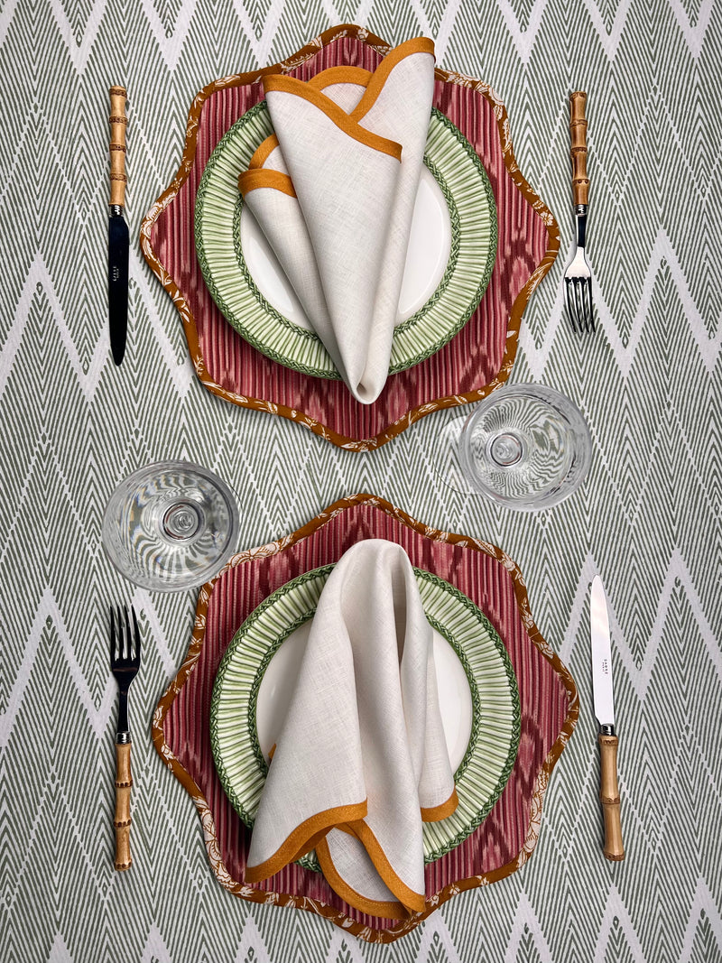 THE BREAKFAST IKAT SCALLOP PLACEMAT