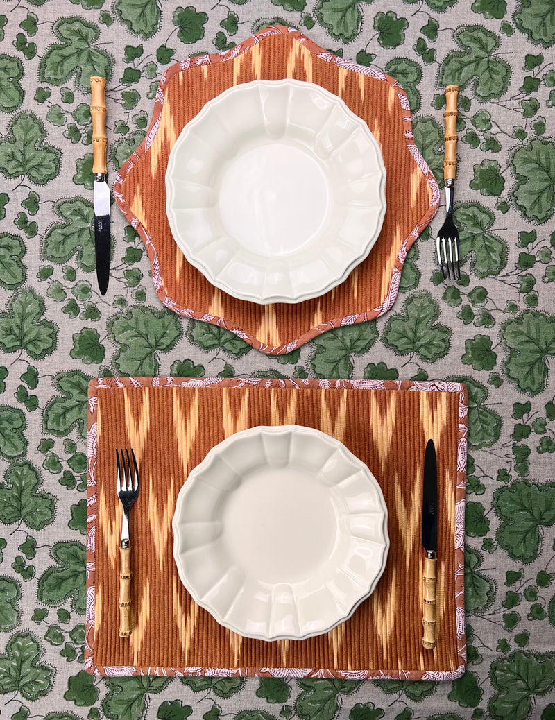 ‘The Breakfast’ Placemat - Scallop - Ikat