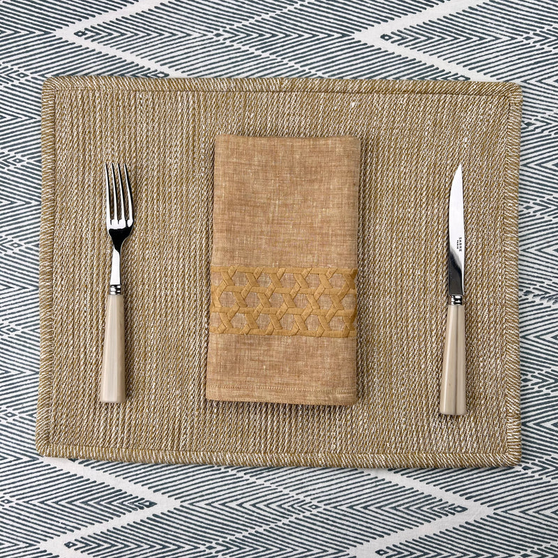 THE FRENCH BRAID NAPKINRING