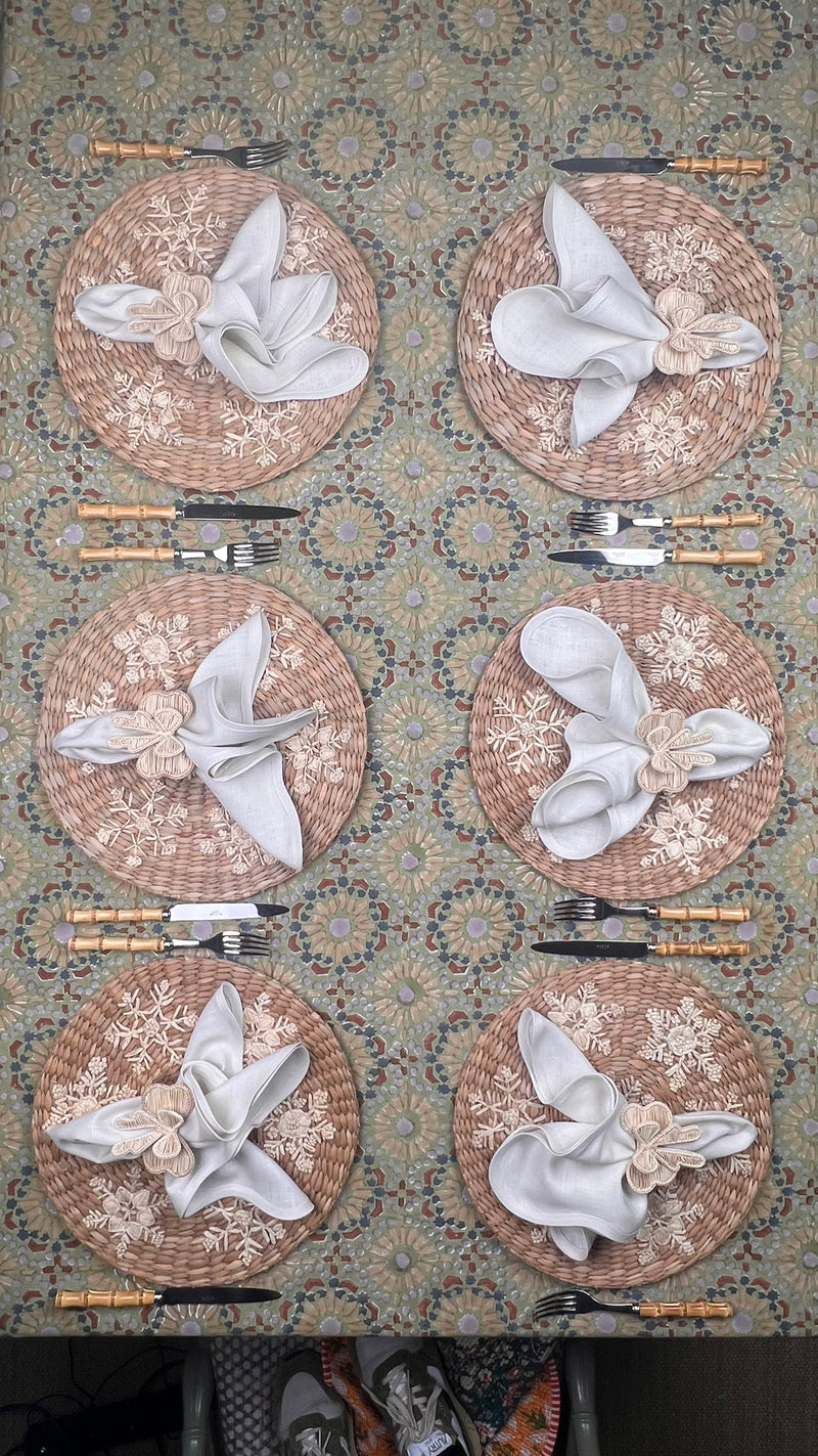 ’The Raffia Placemat’ - Snowflakes