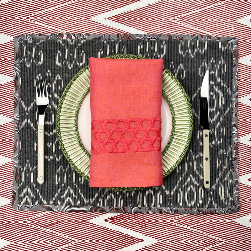 THE RATTAN WEAVE NAPKIN