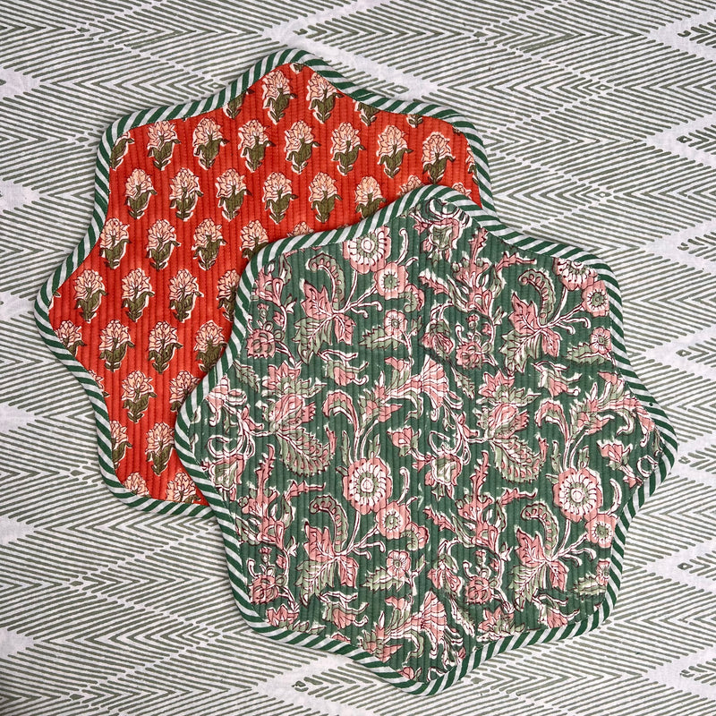 ‘The Breakfast’ Placemat - Scallop - Block Print