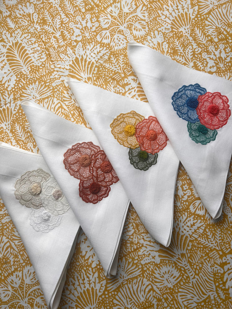 THE BLOSSOM NAPKIN