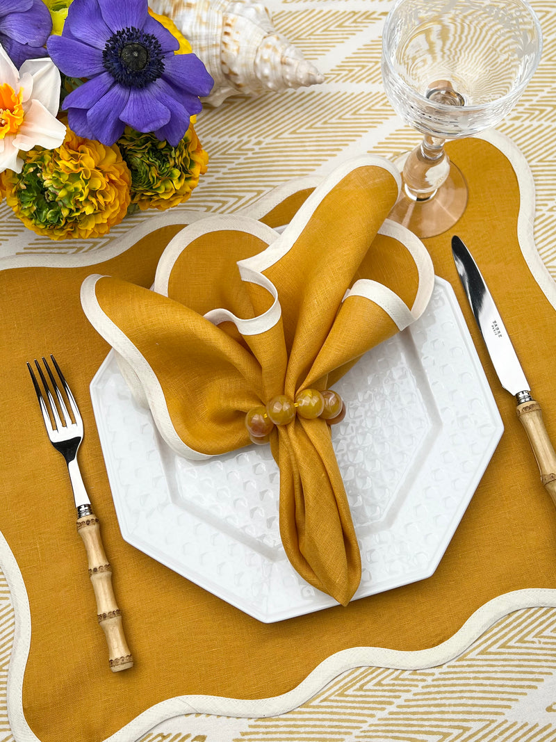 THE SCALLOP NAPKIN