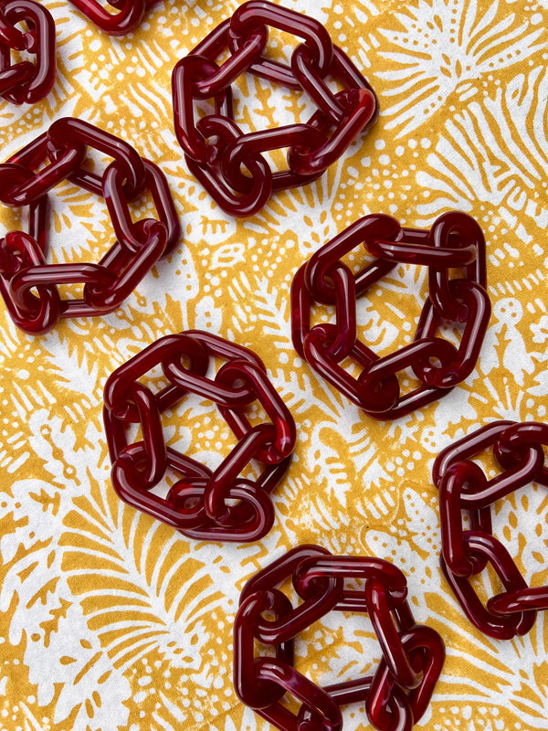 Gift Set: Set of 8 Burgundy Chain Napkinrings