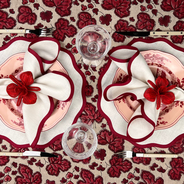 ’The Figue Leaf Tablecloth - Red & Burgundy