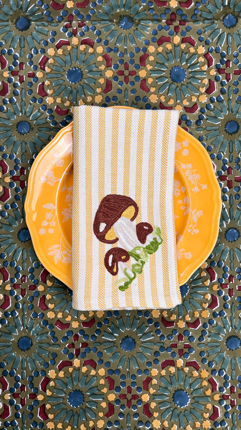 Gift Set: 4 x Mushroom Napkins in Chestnut Stripe