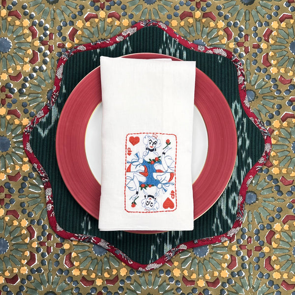 ’House of Cards’ Napkins
  - Queen of Hearts ♥️