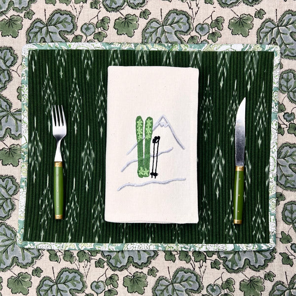 ’THE SUMMIT’ NAPKIN (GREEN)