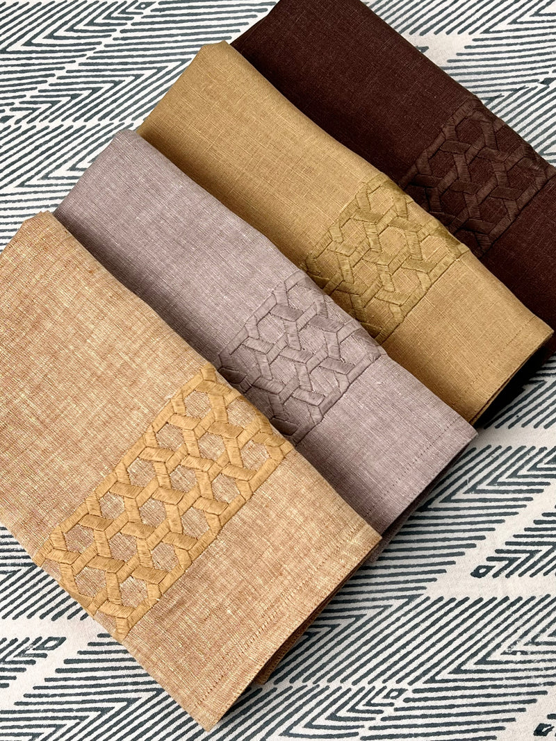 THE RATTAN WEAVE NAPKIN