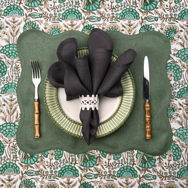 THE SCALLOP PLACEMAT