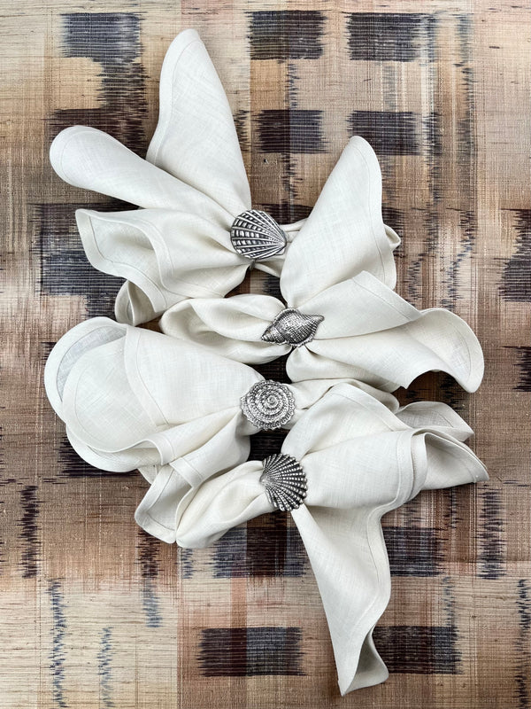 12 VINTAGE SHELL NAPKINRINGS