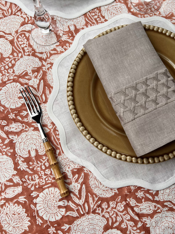 The Floral Tablecloth (Cinnamon)