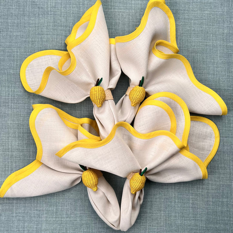 Gift Set: 4 Scallop Napkins with Yellow & 4 Lemon Napkinrings