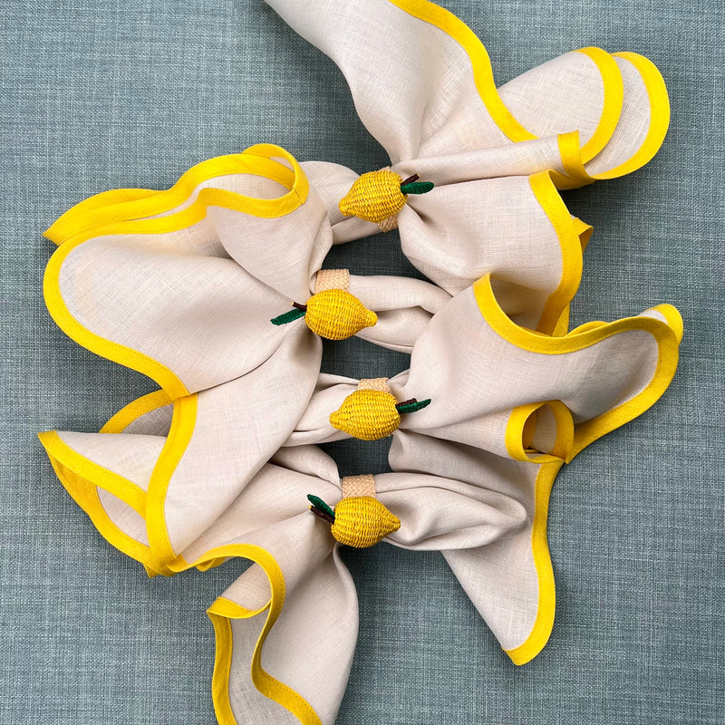 Gift Set: 4 Scallop Napkins with Yellow & 4 Lemon Napkinrings